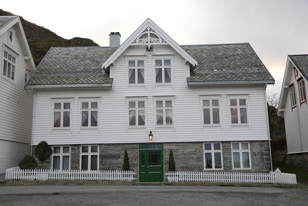 Alnes Gard Apartment Alesund Exterior photo